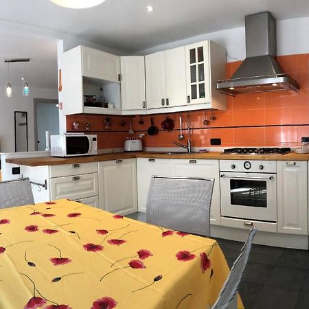 Ferienwohnung House Claudia By Holiday World Genua Exterior foto